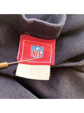 Large Y2K Vintage T-shirt Denver Broncos NFL Long Sleeve Shirt Striped Sleeve
